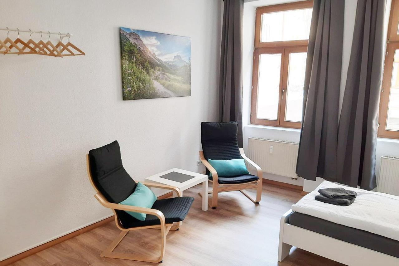 Cozy 2 Room Apartment In Magdeburg Dış mekan fotoğraf